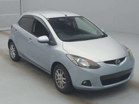 2010 Mazda Demio DE3FS[2]