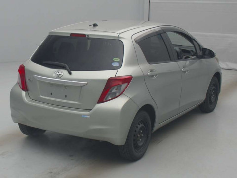 2012 Toyota Vitz KSP130[1]