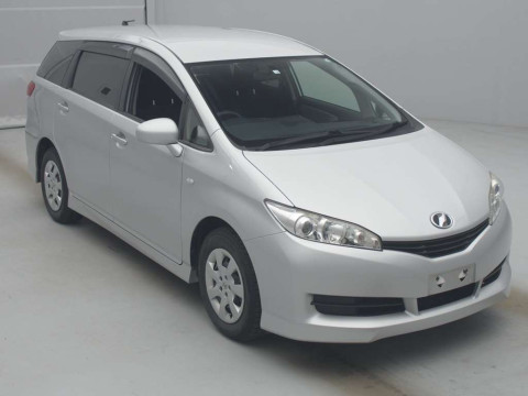 2010 Toyota Wish ZGE25G[2]