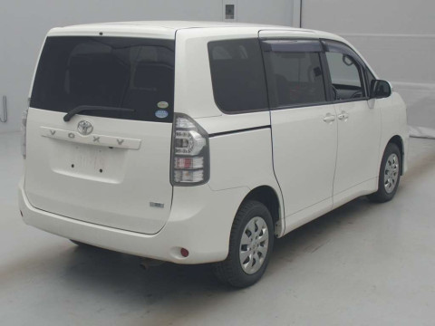 2012 Toyota Voxy ZRR75G[1]