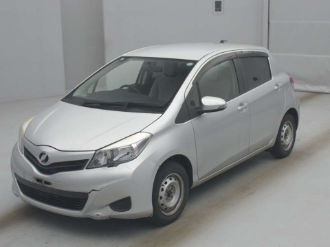 2013 Toyota Vitz NSP130[0]