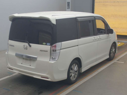 2011 Honda Step WGN Spada RK5[1]