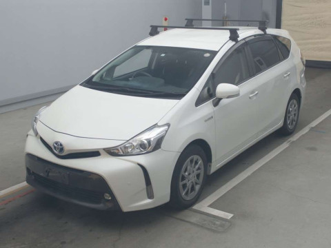 2017 Toyota Prius alpha ZVW41W[0]