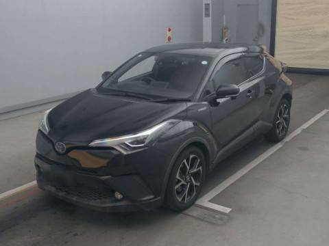 2017 Toyota C-HR ZYX10[0]