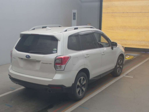 2016 Subaru Forester SJ5[1]