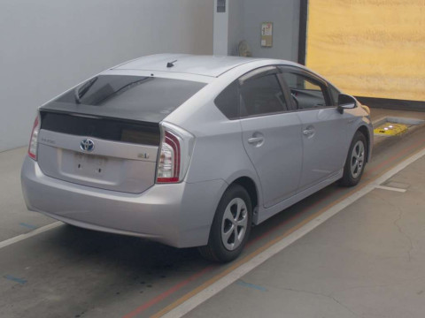 2012 Toyota Prius ZVW30[1]