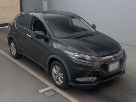 2015 Honda VEZEL RU1[2]