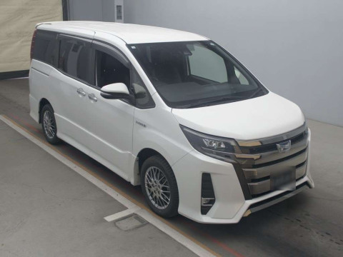 2018 Toyota Noah ZWR80W[2]