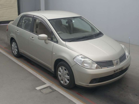 2006 Nissan Tiida Latio SC11[2]