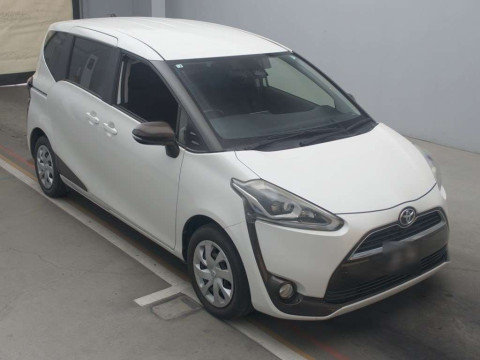 2015 Toyota Sienta NSP170G[2]