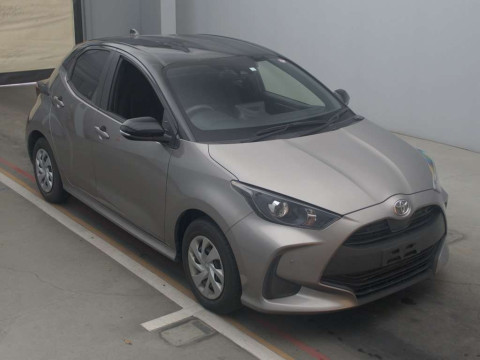 2020 Toyota YARIS KSP210[2]