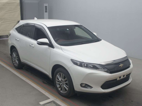 2017 Toyota Harrier ZSU60W[2]