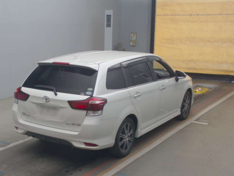 2015 Toyota Corolla Fielder NRE161G[1]