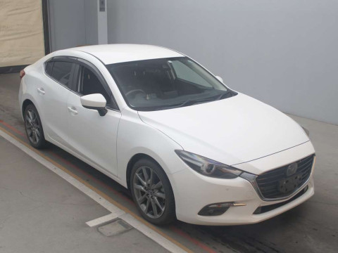 2018 Mazda Axela BMLFP[2]