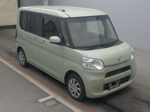 2015 Daihatsu Tanto LA600S[2]