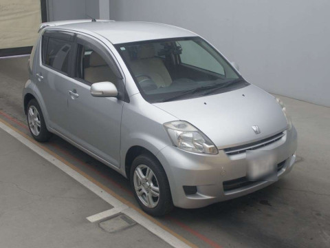 2009 Toyota Passo QNC10[2]