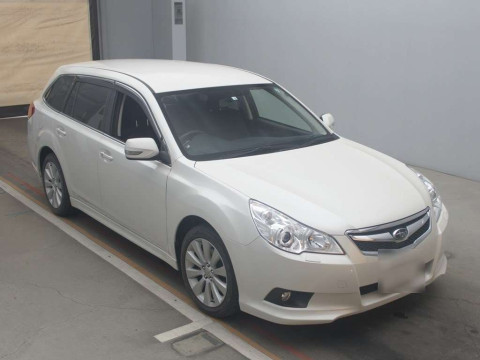 2010 Subaru Legacy Touring Wagon BR9[2]