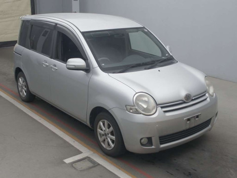 2008 Toyota Sienta NCP81G[2]