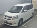 2008 Toyota Noah