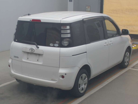 2008 Toyota Sienta NCP81G[1]