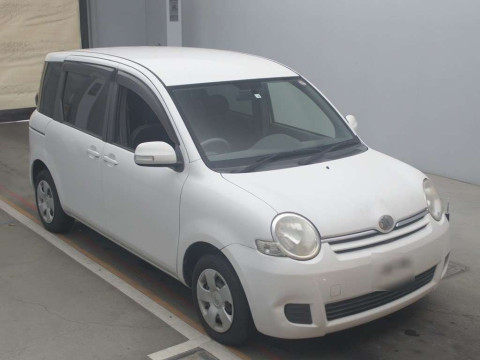 2008 Toyota Sienta NCP81G[2]