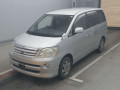 2006 Toyota Noah