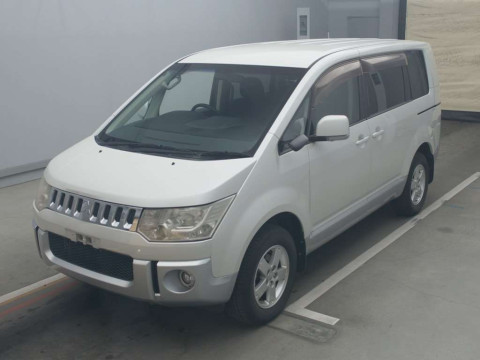 2010 Mitsubishi Delica D5 CV4W[0]