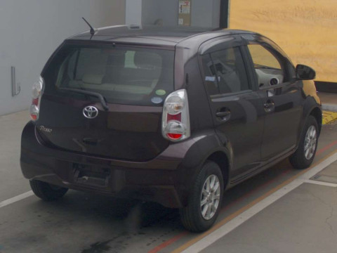 2012 Toyota Passo KGC30[1]