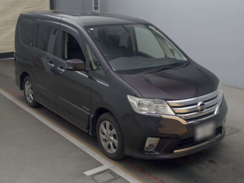 2013 Nissan Serena HFC26[2]