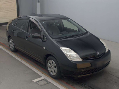 2004 Toyota Prius NHW20[2]