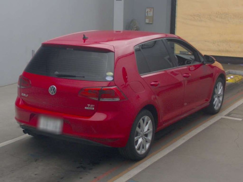 2014 Volkswagen Golf AUCPT[1]