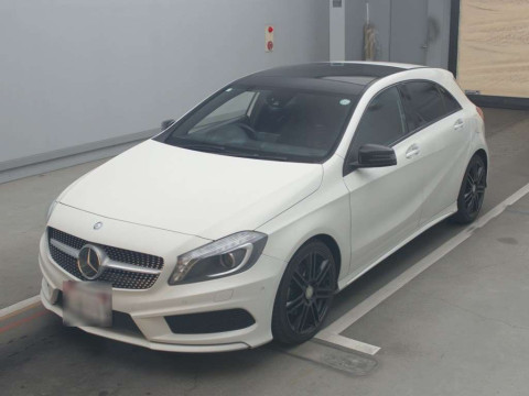 2015 Mercedes Benz A-Class 176042[0]