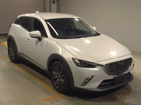 2016 Mazda CX-3 DK5AW[2]