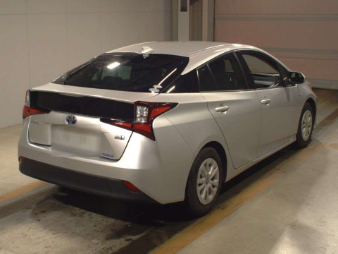 2019 Toyota Prius ZVW51[1]