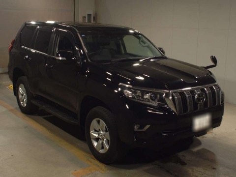 2021 Toyota Land Cruiser Prado TRJ150W[2]