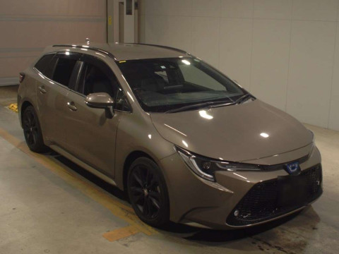 2022 Toyota Corolla Touring Wagon ZWE211W[2]