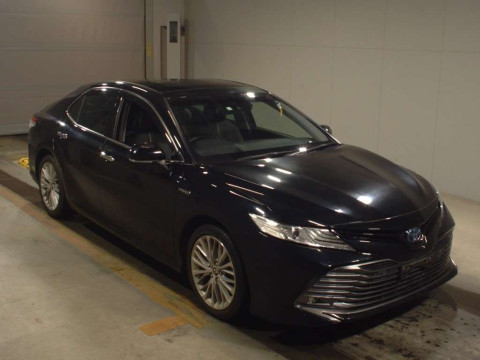 2018 Toyota Camry AXVH70[2]