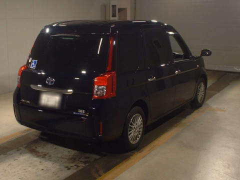 2023 Toyota JPN Taxi NTP10[1]