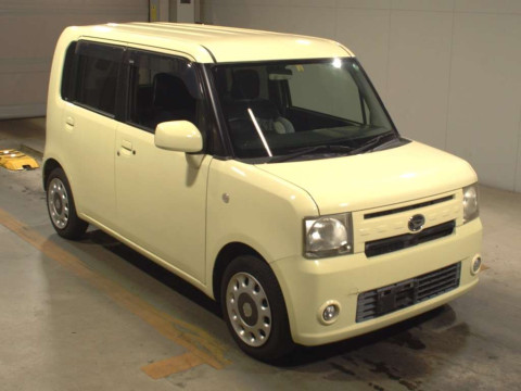 2014 Daihatsu Move Conte L575S[2]