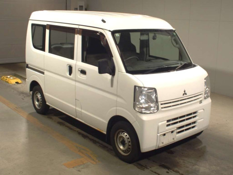 2018 Mitsubishi Minicab Van DS17V[2]