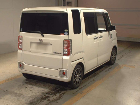 2016 Daihatsu Wake LA700S[1]