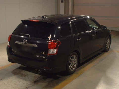 2013 Toyota Corolla Fielder NZE161G[1]