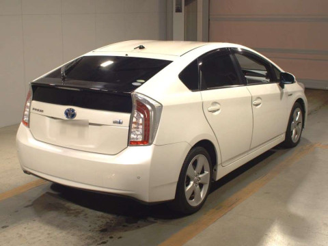 2012 Toyota Prius ZVW30[1]