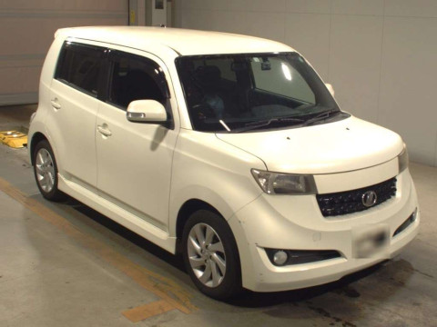 2009 Toyota bB QNC21[2]