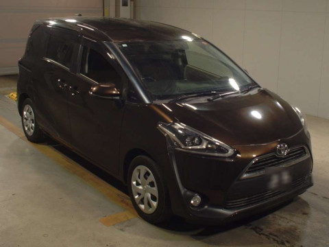 2016 Toyota Sienta NSP170G[2]