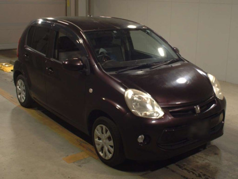 2014 Toyota Passo KGC30[2]