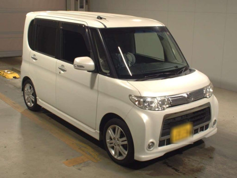 2012 Daihatsu Tanto Custom L375S[2]