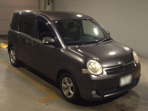 2008 Toyota Sienta NCP81G[2]