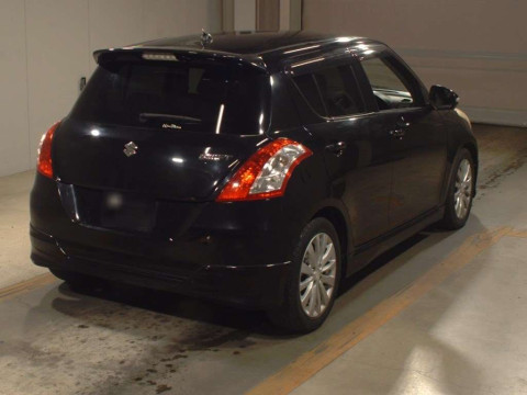 2012 Suzuki Swift ZC72S[1]