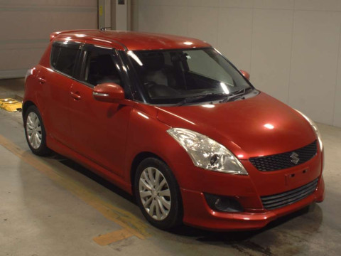 2012 Suzuki Swift ZC72S[2]